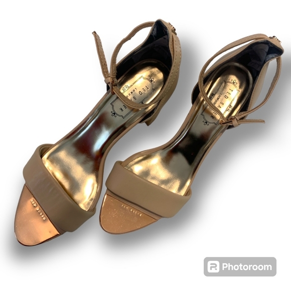 Ted Baker Shoes - NWOB Ted Baker Sheah Sandal in Nude / Rose Gold, size 8.5 US